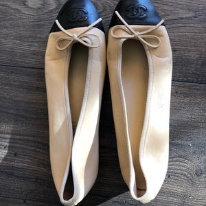 Chanel ballerinas